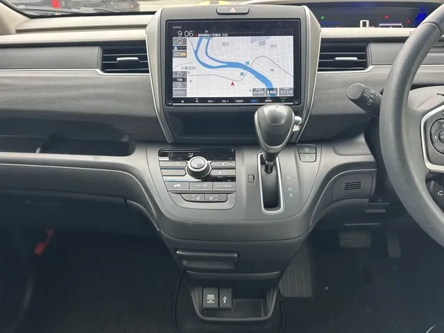 フリード(ホンダ)G SパッケージレンタＵＰ 16