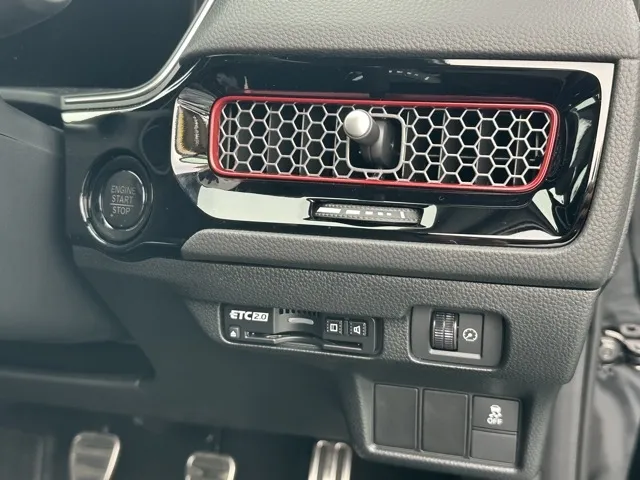 シビック(ホンダ)RS 6MT中古車 13