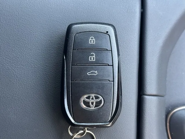 クラウン(トヨタ)G アドバンスド・レザーパッケージ中古車 28