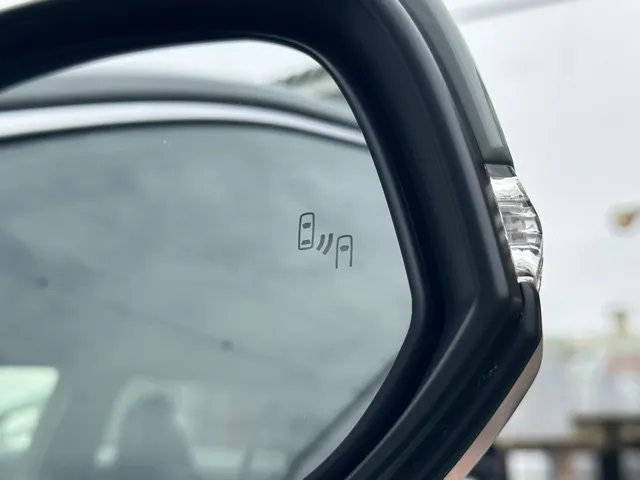 ＲＡＶ４(トヨタ)アドベンチャー4WDレンタＵＰ 13