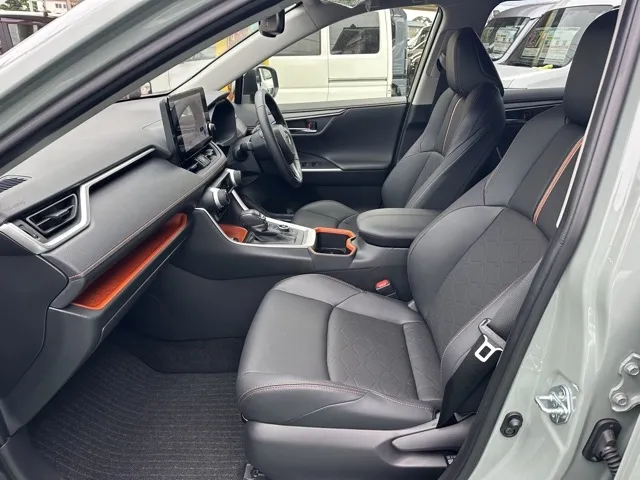 ＲＡＶ４(トヨタ)アドベンチャー4WDレンタＵＰ 3