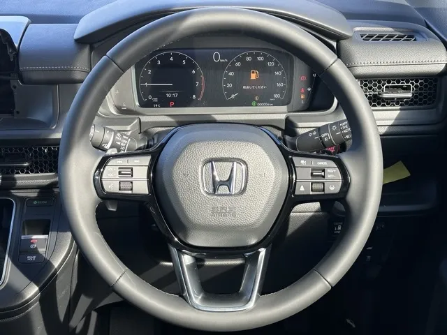 ステップワゴン(ホンダ)スパーダ 7人登録済未使用車 7