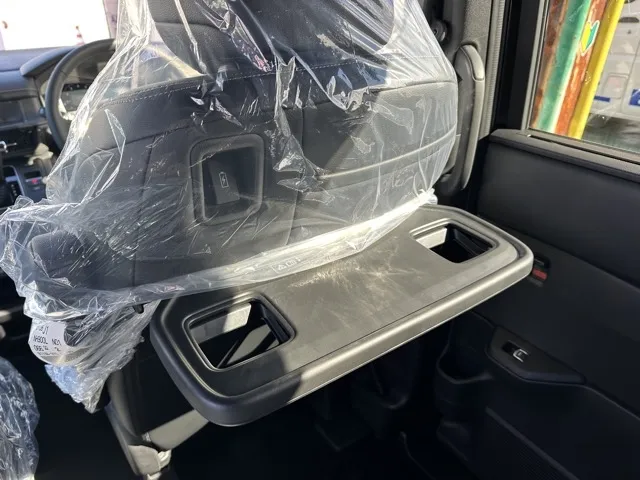 ステップワゴン(ホンダ)スパーダ 7人登録済未使用車 9