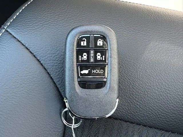 ステップワゴン(ホンダ)スパーダ 7人登録済未使用車 26