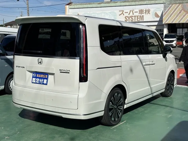 ステップワゴン(ホンダ)スパーダ プレミアムライン 7人登録済未使用車 14