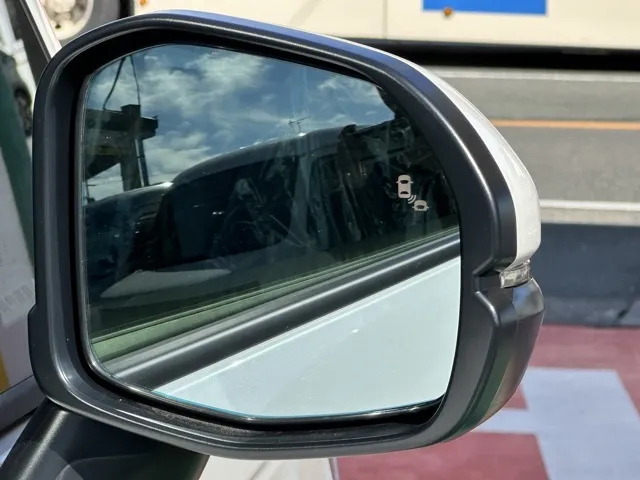 ステップワゴン(ホンダ)スパーダ プレミアムライン 7人登録済未使用車 16