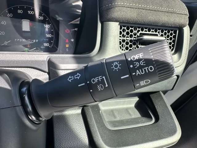 ステップワゴン(ホンダ)スパーダ プレミアムライン 7人登録済未使用車 22