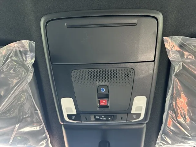 ステップワゴン(ホンダ)スパーダ プレミアムライン 7人登録済未使用車 26