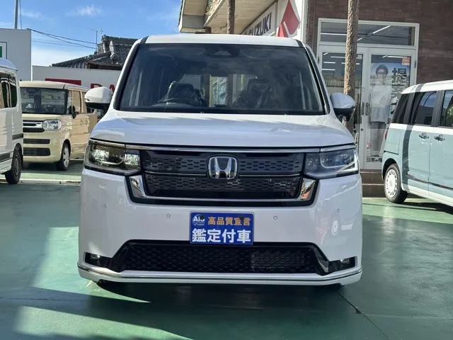 ステップワゴン(ホンダ)e・HEVスパーダ 7人登録済未使用車 29
