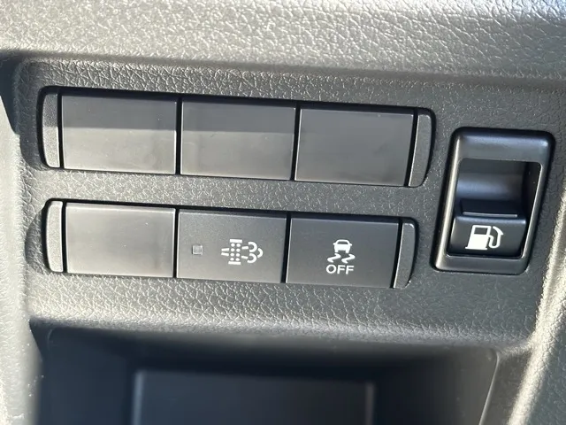 キャラバン(ニッサン)ディーゼル ロングGRANDプレミアムGX 4WD登録済未使用車 14