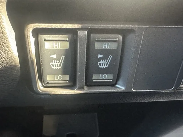 キャラバン(ニッサン)ディーゼル ロングGRANDプレミアムGX 4WD登録済未使用車 19