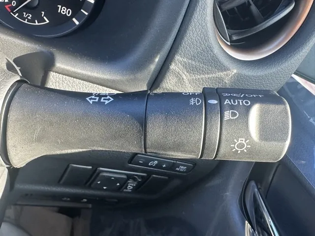 キャラバン(ニッサン)ディーゼル ロングGRANDプレミアムGX 4WD登録済未使用車 23