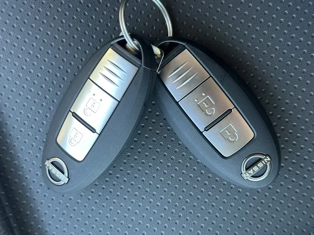 キャラバン(ニッサン)ディーゼル ロングGRANDプレミアムGX 4WD登録済未使用車 28