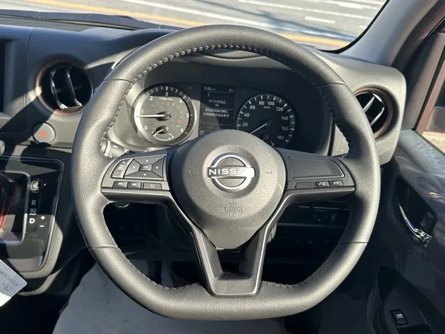 キャラバン(ニッサン)ディーゼル ロングGRANDプレミアムGX 4WD登録済未使用車 7