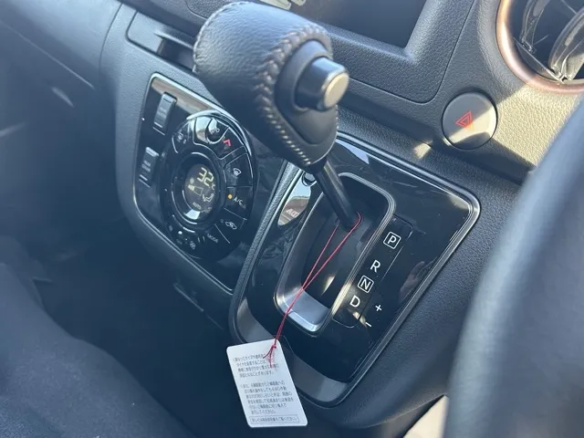 キャラバン(ニッサン)ディーゼル ロングGRANDプレミアムGX 4WD登録済未使用車 17