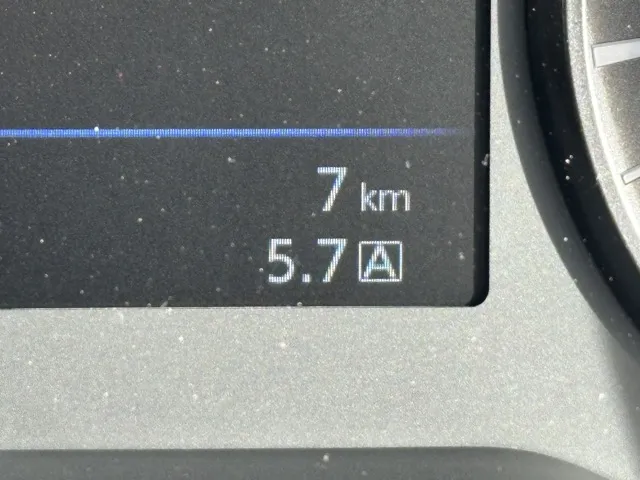 キャラバン(ニッサン)ディーゼル ロングGRANDプレミアムGX 4WD登録済未使用車 25