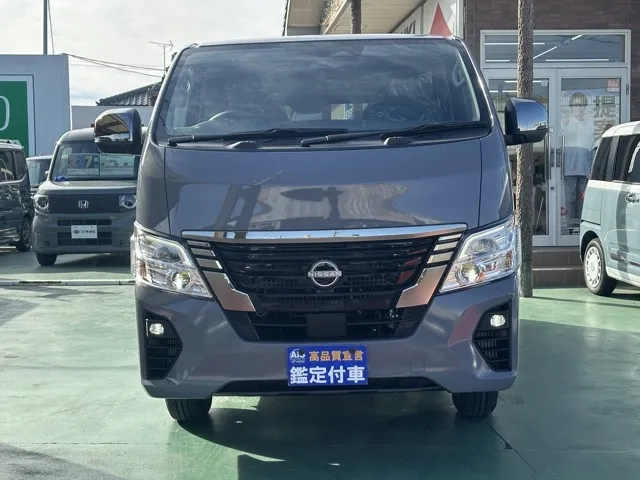 キャラバン(ニッサン)ディーゼル ロングGRANDプレミアムGX 4WD登録済未使用車 28