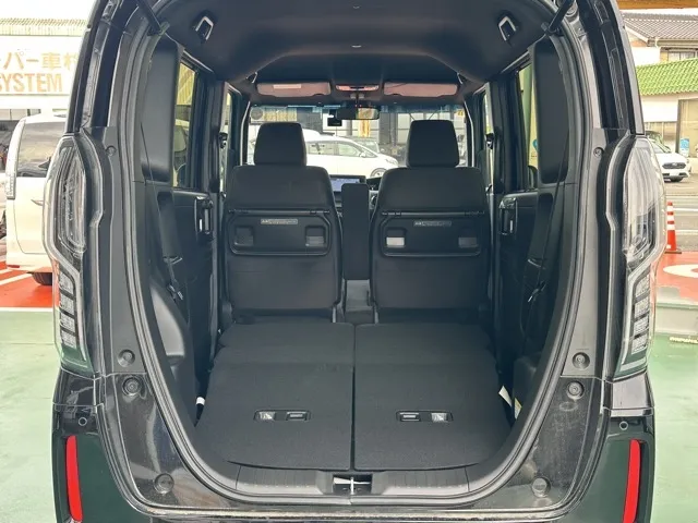 N-BOX(ホンダ)Ｌ　STYLE+BLACKレンタＵＰ 9