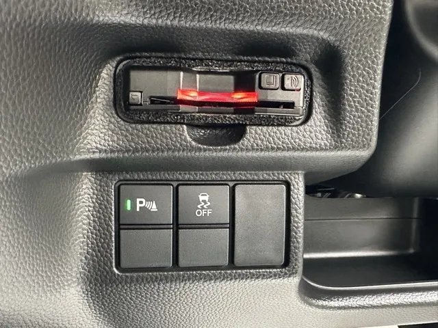 N-BOX(ホンダ)Ｌ　STYLE+BLACKレンタＵＰ 15