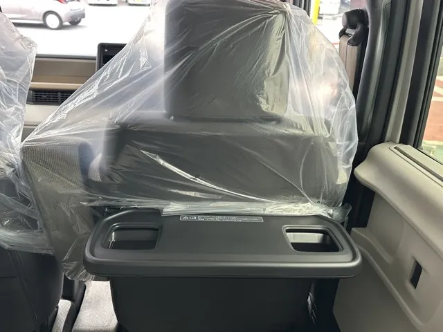 N-BOX(ホンダ)N-BOX コンフォートＰ届出済未使用車 9