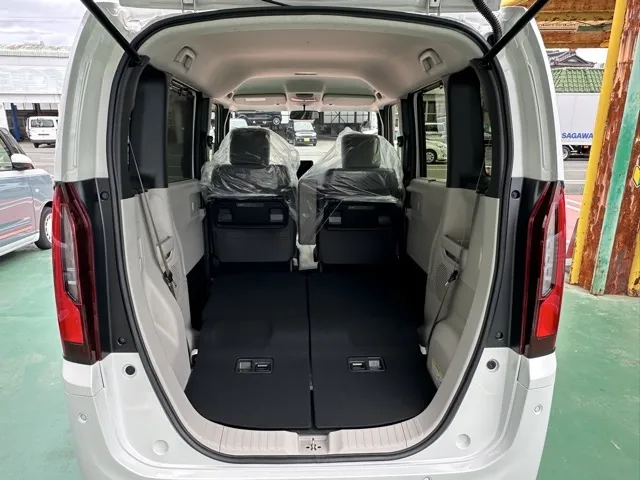 N-BOX(ホンダ)N-BOX コンフォートＰ届出済未使用車 12