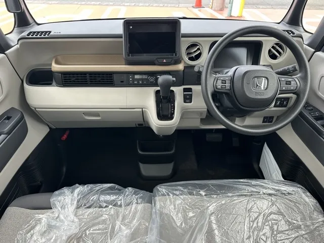 N-BOX(ホンダ)N-BOX コンフォートＰ届出済未使用車 5