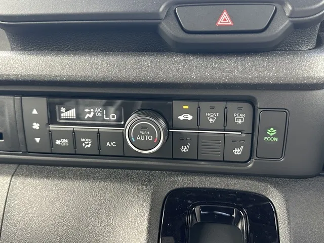 N-BOX(ホンダ)N-BOXカスタムターボ届出済未使用車 14