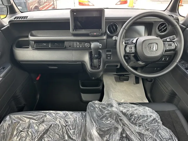 N-BOX(ホンダ)N-BOXカスタムターボ届出済未使用車 5