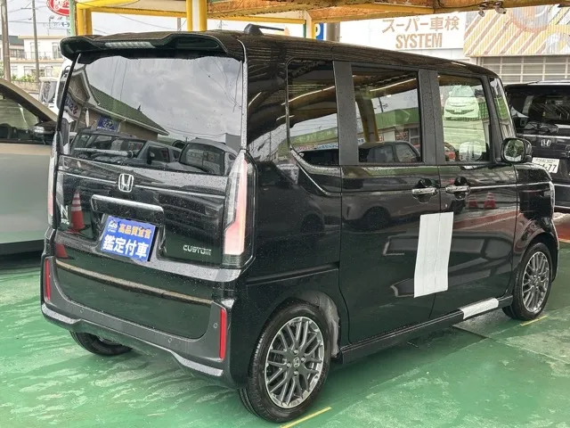 N-BOX(ホンダ)N-BOXカスタムターボ届出済未使用車 13