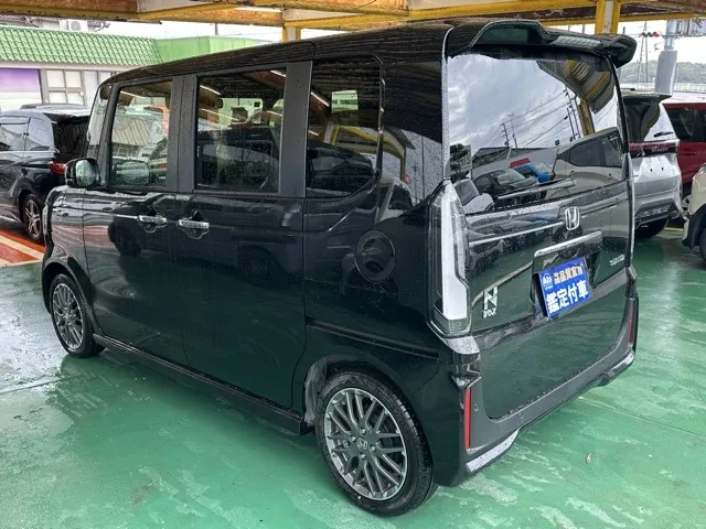 N-BOX(ホンダ)N-BOXカスタムターボ届出済未使用車 2