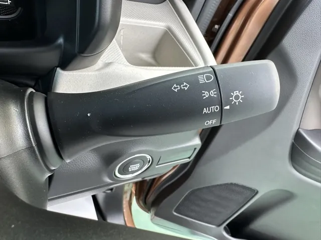 フレアワゴン(マツダ)XG届出済未使用車 13