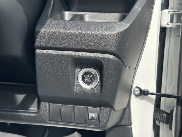 N-WGN(ホンダ)カスタムLターボ ブラックスタイル届出済未使用車 15