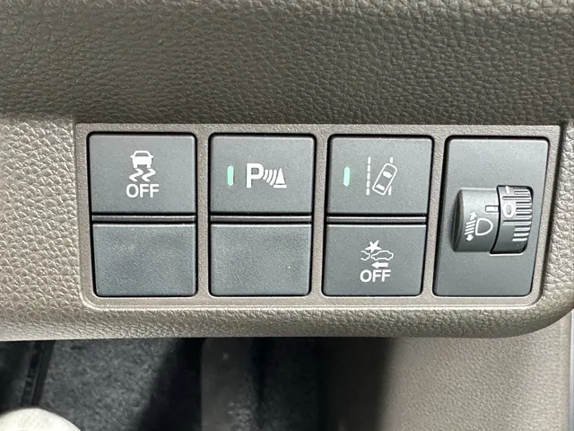 N-WGN(ホンダ)L ホンダセンシング中古車 11