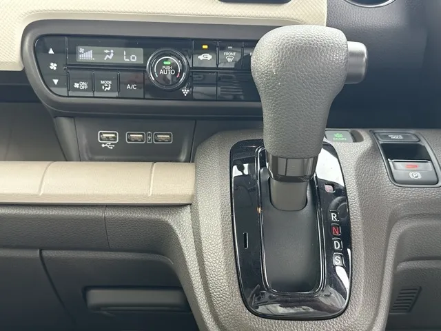 N-WGN(ホンダ)L ホンダセンシング中古車 12