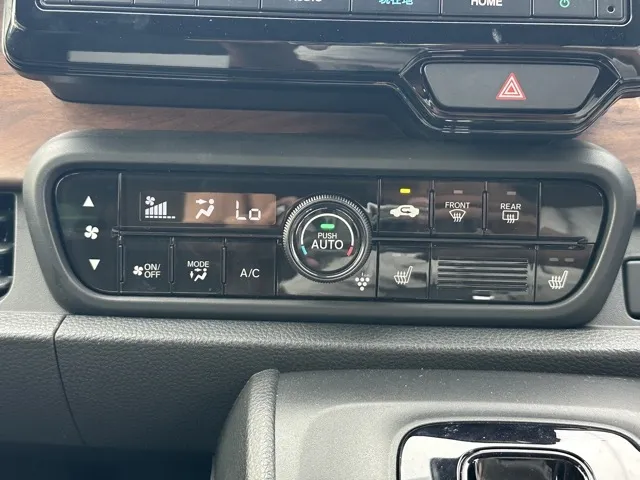 N-ONE(ホンダ)オリジナル スタイルプラスアーバン中古車 16