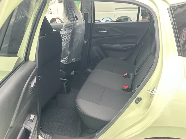 スイフト(スズキ)XG登録済未使用車 4