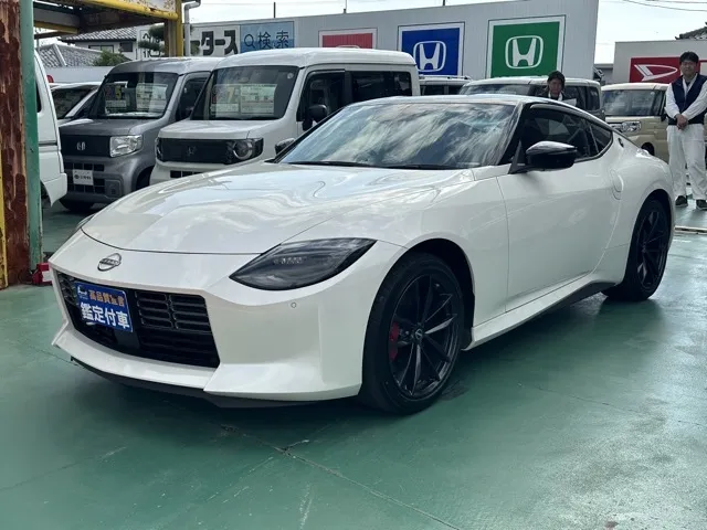 フェアレディZ(ニッサン)バージョンST AT登録済未使用車 1