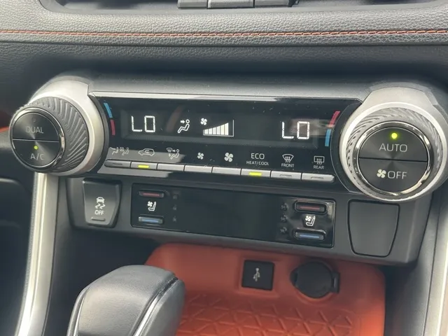 ＲＡＶ４(トヨタ)アドベンチャー4WD中古車 15