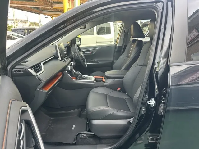 ＲＡＶ４(トヨタ)アドベンチャー4WD中古車 3