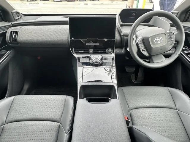 bZ4X(トヨタ)Z中古車 6