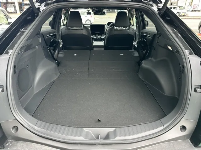 bZ4X(トヨタ)Z中古車 8