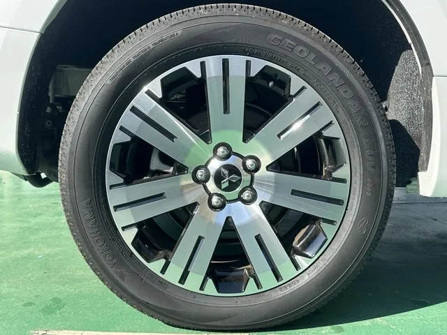 デリカD:5(三菱)Ｐ 8人 ナビ取付PKGⅡレンタＵＰ 12