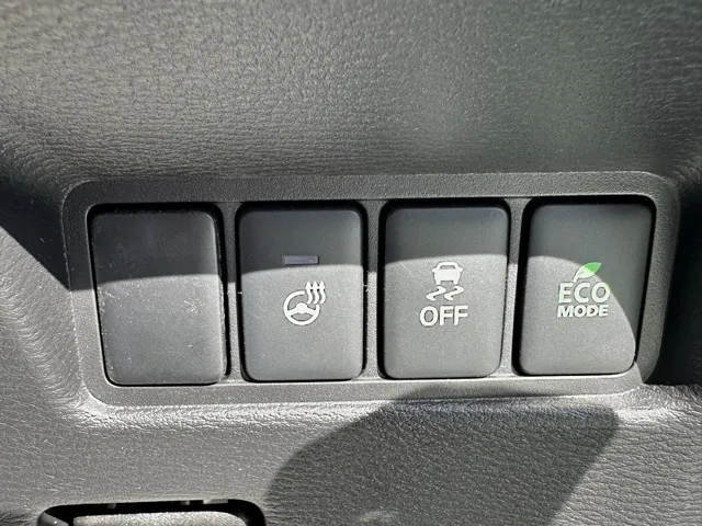 デリカD:5(三菱)Ｐ 8人 ナビ取付PKGⅡレンタＵＰ 15