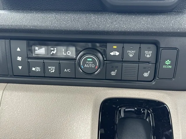 N-BOX(ホンダ)JOY届出済未使用車 12