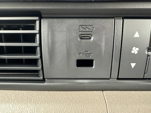 N-BOX(ホンダ)JOY届出済未使用車 16