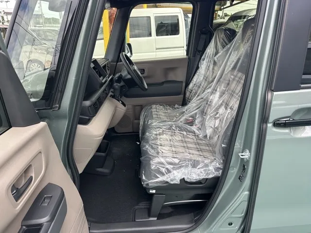 N-BOX(ホンダ)JOY届出済未使用車 3