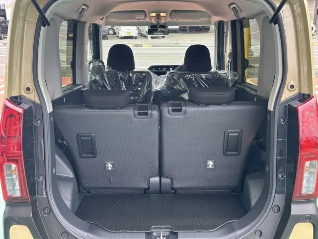 タント(ダイハツ)ファンクロス届出済未使用車 11