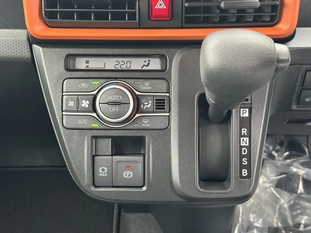 タント(ダイハツ)ファンクロス届出済未使用車 18