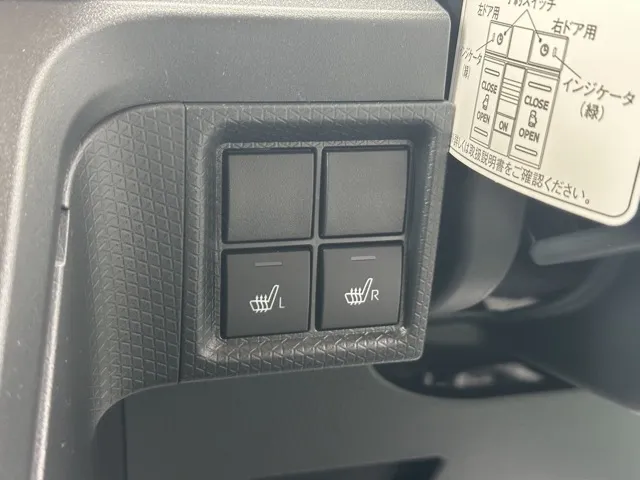 タント(ダイハツ)ファンクロス届出済未使用車 19