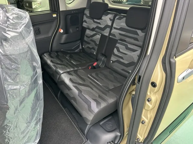 タント(ダイハツ)ファンクロス届出済未使用車 5